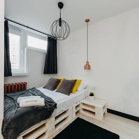4Eco Apart Charm Grzybowska City Center Warsaw Exterior photo